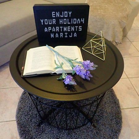 Apartments Marija Karlobag Zewnętrze zdjęcie