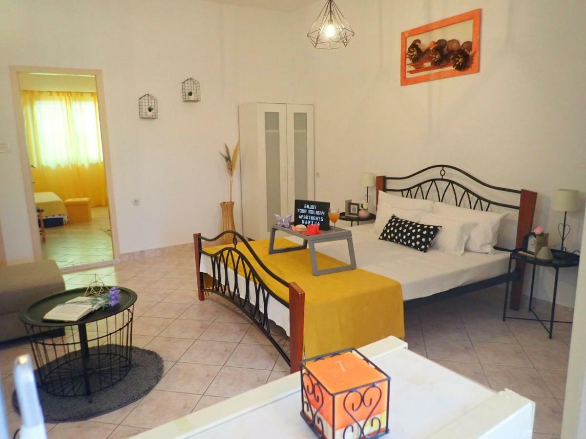 Apartments Marija Karlobag Zewnętrze zdjęcie
